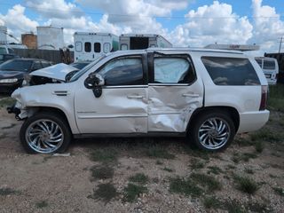 2012 Cadillac Escalade Premium - Exterior Side Driver Image